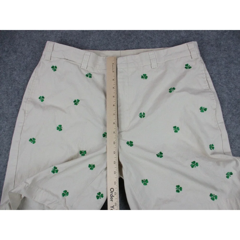 Orvis Shorts Mens 38 Off White Cream Green Clovers Floral Chino Embroidered VTG